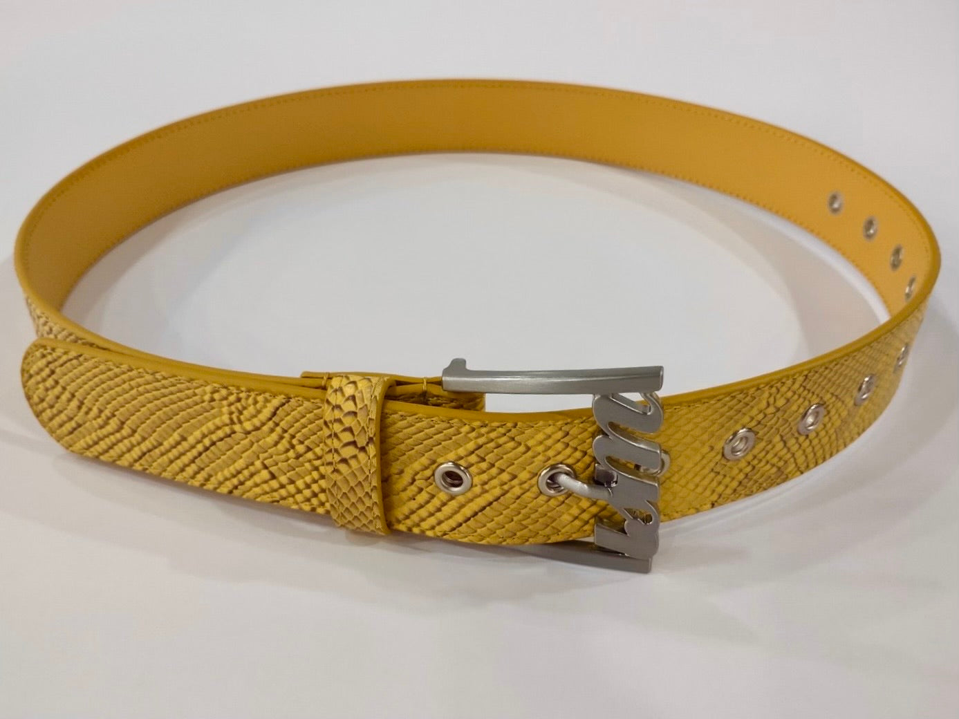 Yellow Bush Viper belt